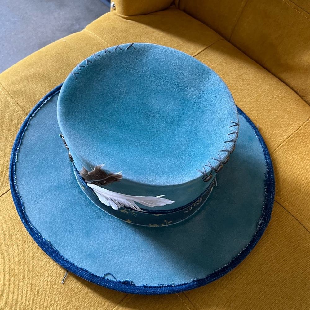 Double D Ranch hat - Picture 4 of 8